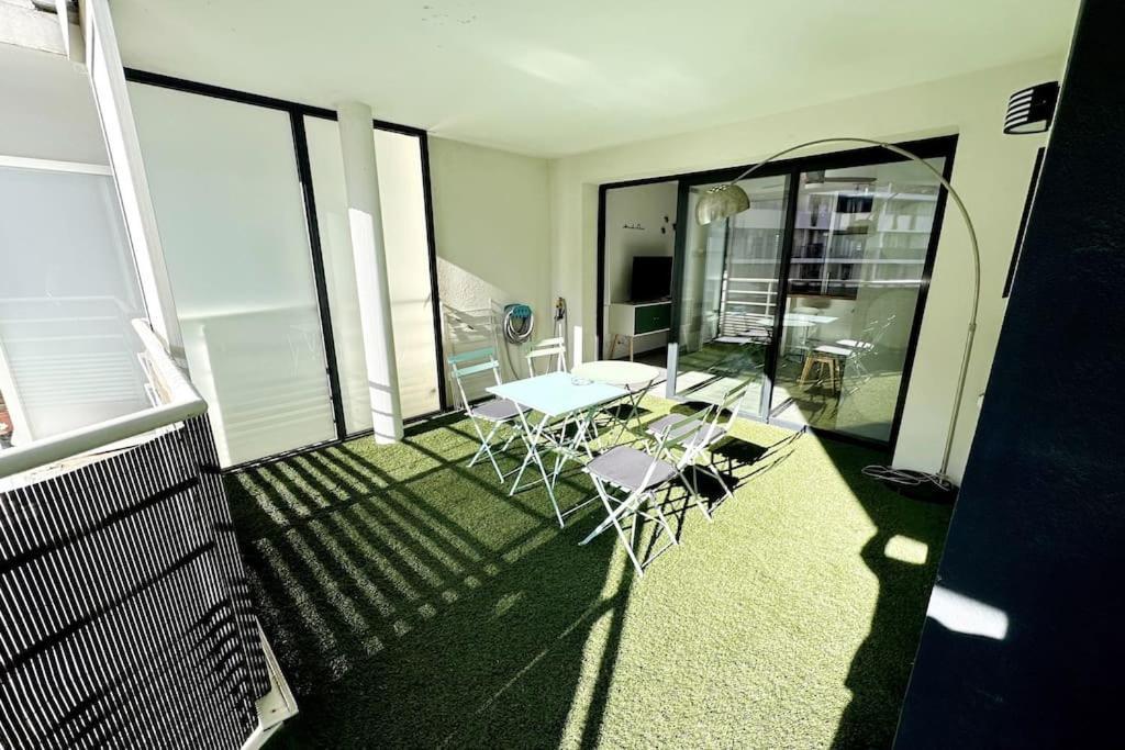 Bel Appart Design 2Ch, Mairie, Pkg, Wifi, Terrasse, Port Marianne Montpellier Exteriör bild